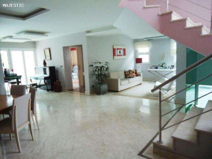 Casa à venda com 3 quartos, 159m² - Foto 2