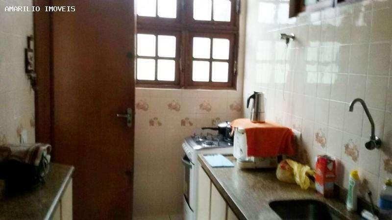 Casa à venda com 4 quartos, 250m² - Foto 8