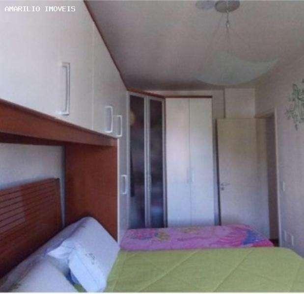 Apartamento à venda com 2 quartos, 75m² - Foto 10