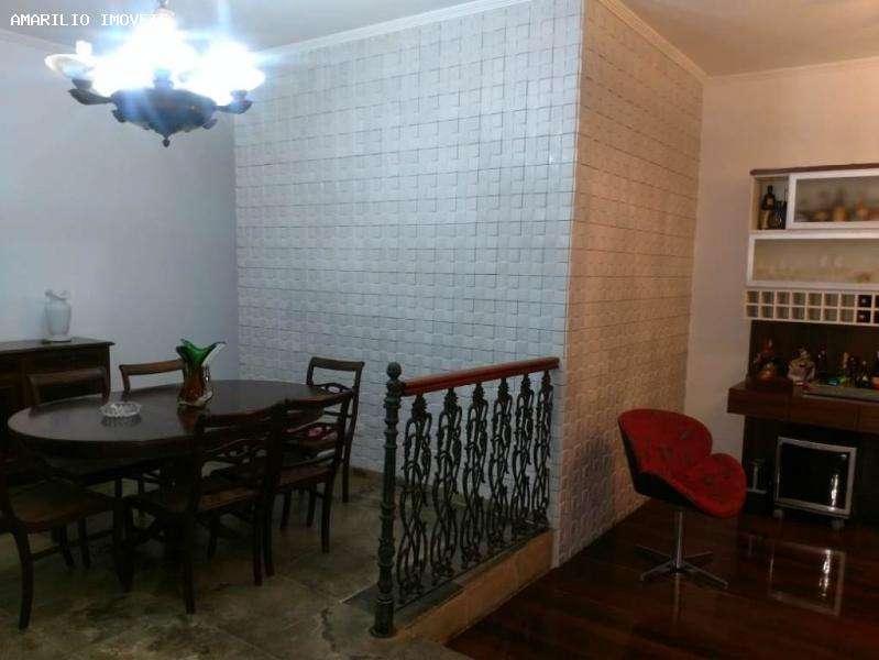 Casa à venda com 3 quartos, 140m² - Foto 5