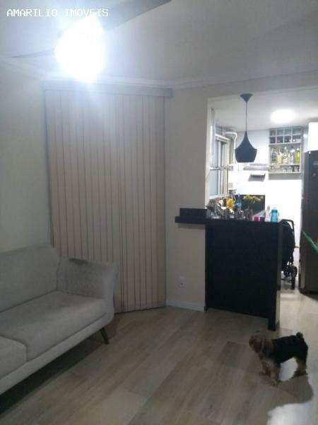 Apartamento à venda com 2 quartos, 66m² - Foto 2