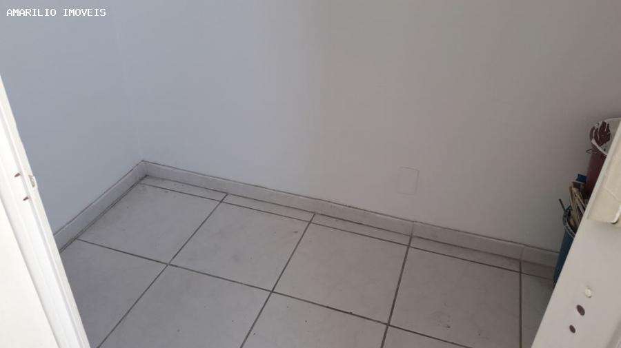 Apartamento à venda com 2 quartos, 66m² - Foto 9