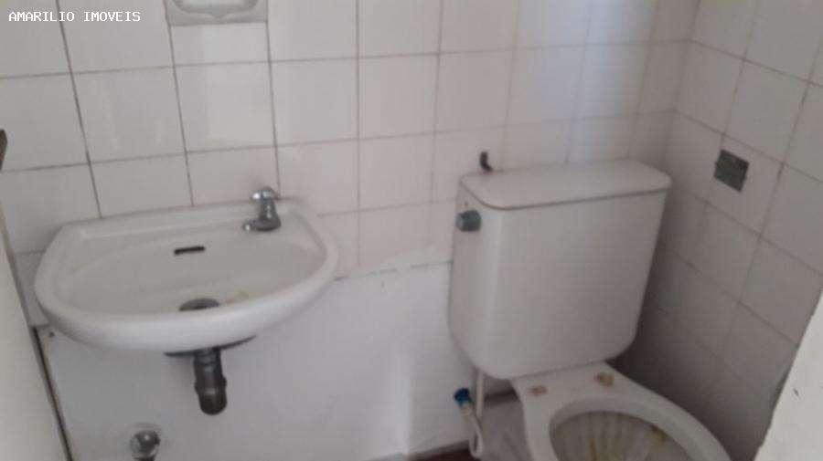 Apartamento à venda com 2 quartos, 66m² - Foto 10