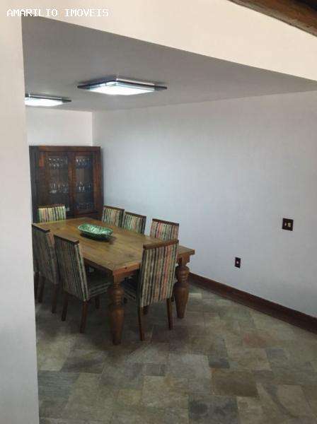 Casa à venda com 4 quartos, 358m² - Foto 12