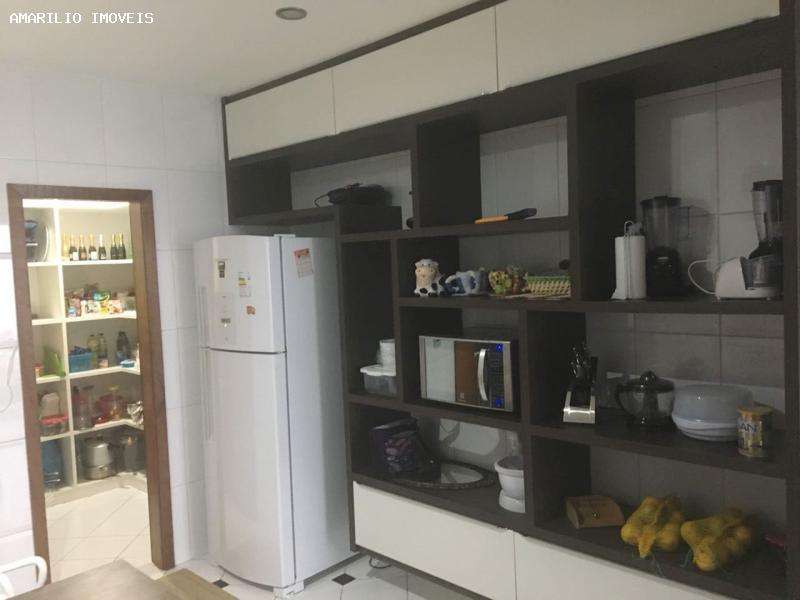 Casa à venda com 4 quartos, 358m² - Foto 15