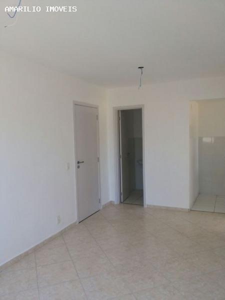 Apartamento à venda com 2 quartos, 45m² - Foto 2