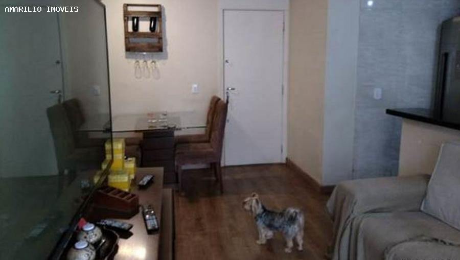 Apartamento à venda com 2 quartos, 50m² - Foto 2