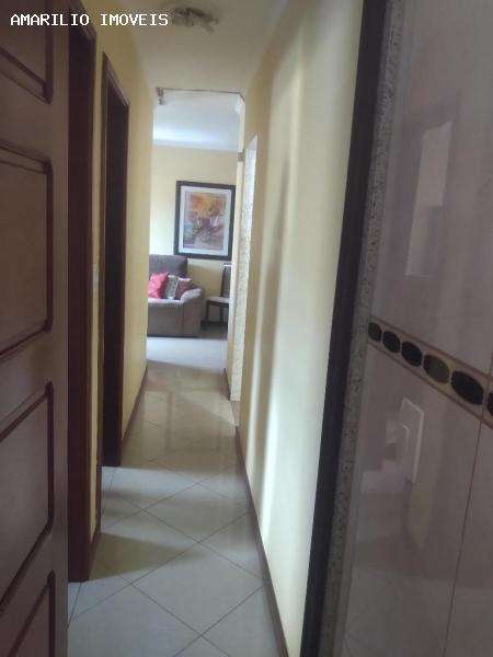 Apartamento à venda com 2 quartos, 58m² - Foto 4