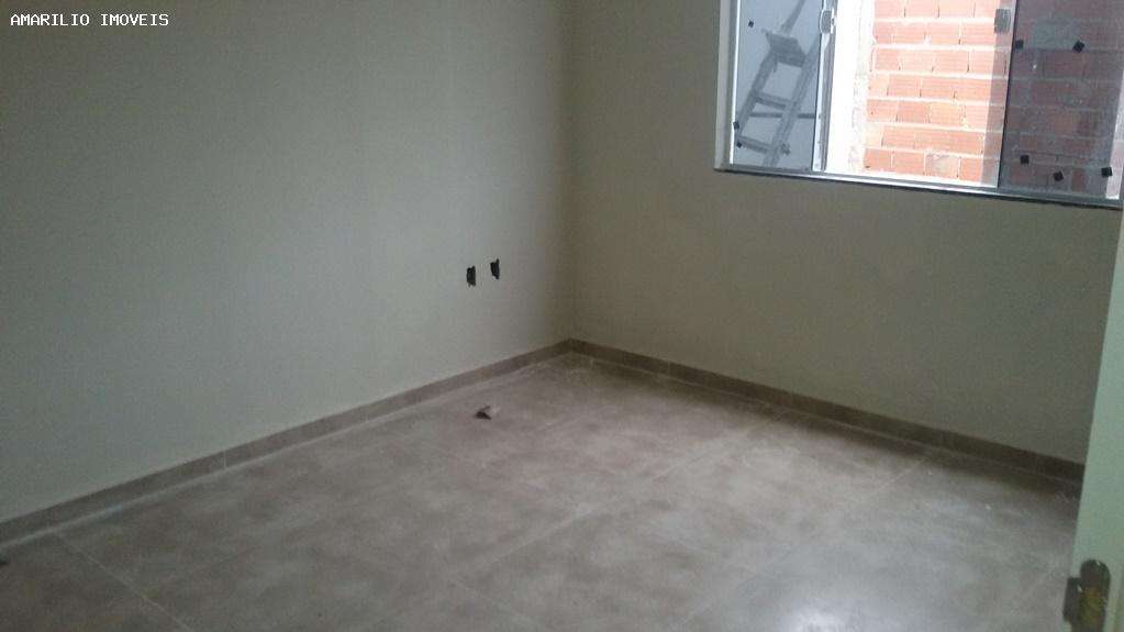 Casa à venda com 3 quartos, 200m² - Foto 6