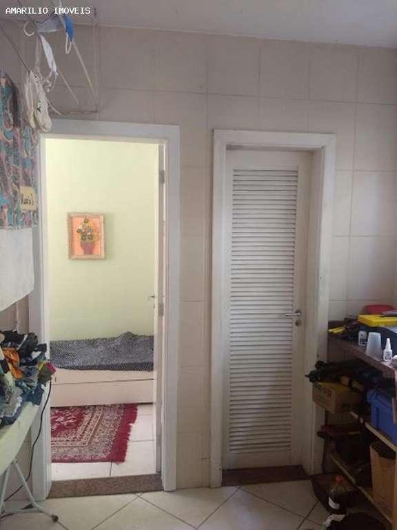 Casa à venda com 3 quartos, 550m² - Foto 16