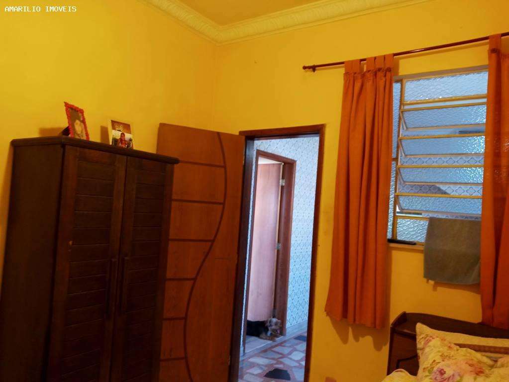 Casa à venda com 3 quartos, 360m² - Foto 15