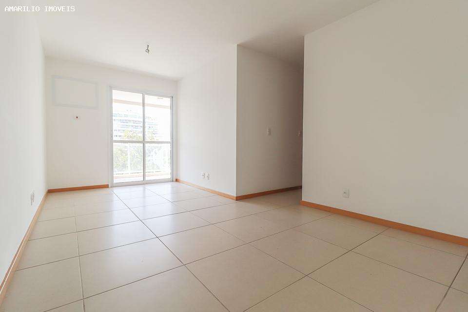 Apartamento à venda com 3 quartos - Foto 1