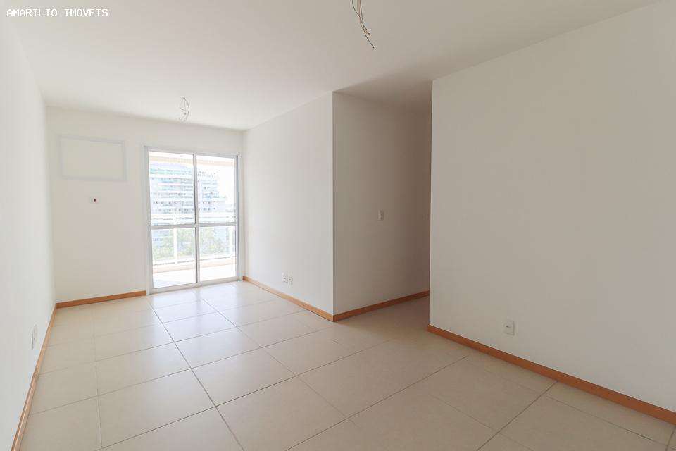 Apartamento à venda com 3 quartos - Foto 1