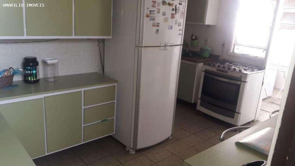 Apartamento à venda com 3 quartos - Foto 4