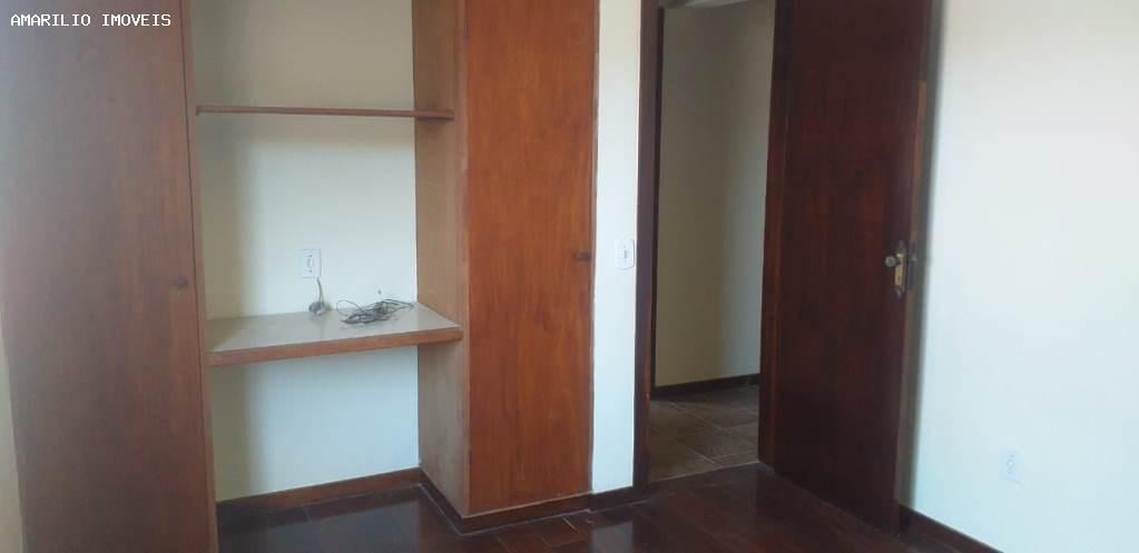 Casa à venda com 3 quartos, 600m² - Foto 13