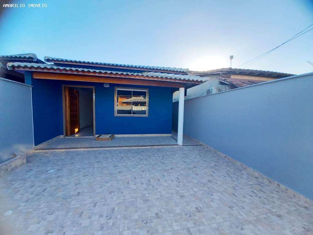 Casa à venda com 3 quartos, 240m² - Foto 1