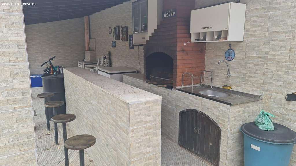 Casa à venda com 4 quartos, 360m² - Foto 27