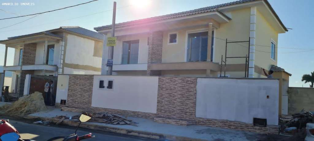 Casa à venda com 2 quartos, 240m² - Foto 1