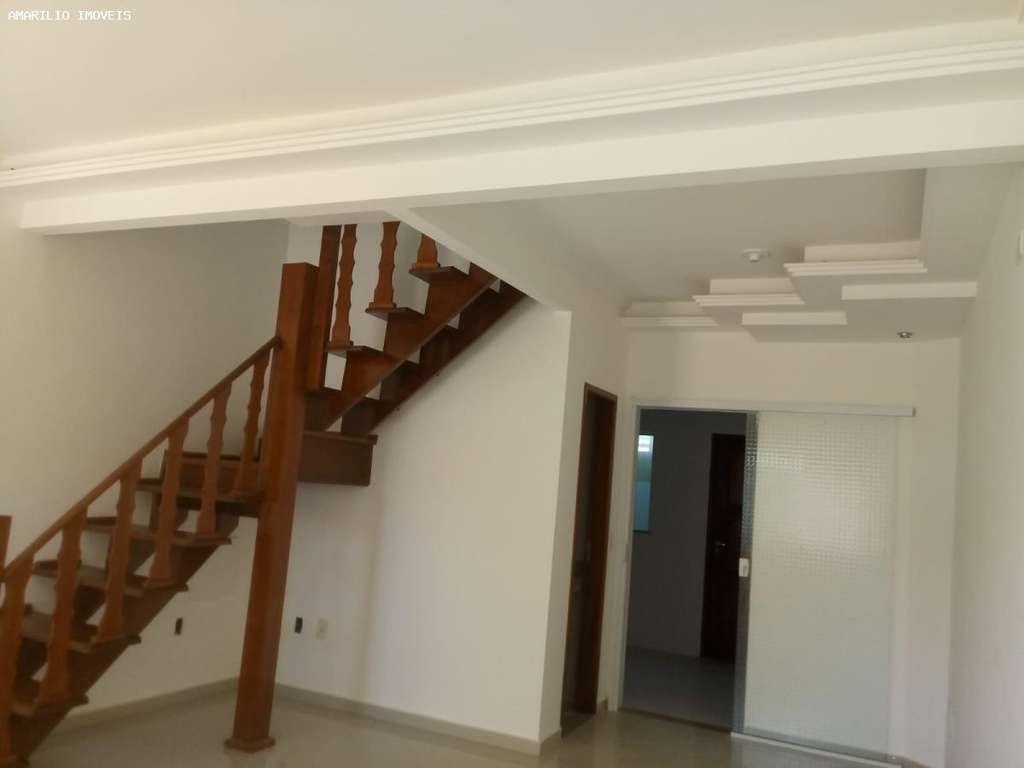 Casa à venda com 2 quartos, 90m² - Foto 8