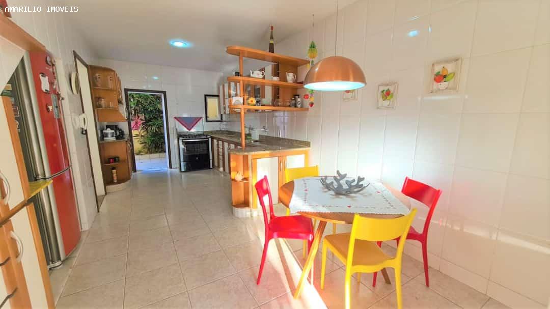 Casa à venda com 3 quartos, 360m² - Foto 7