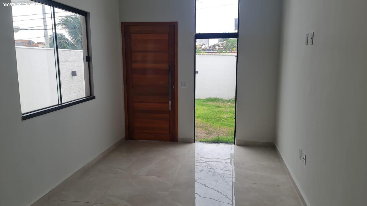 Casa à venda com 3 quartos, 240m² - Foto 2