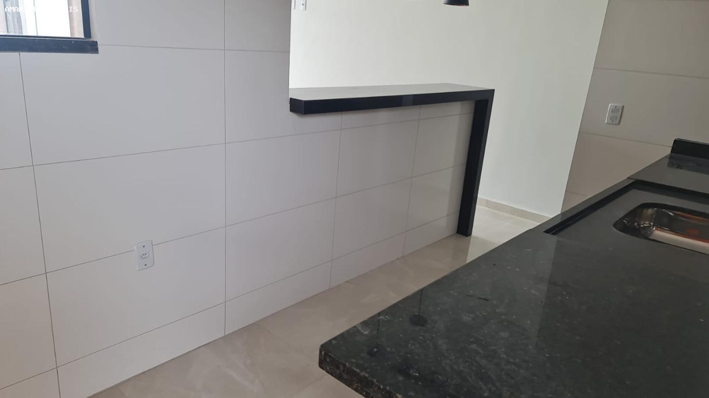 Casa à venda com 3 quartos, 240m² - Foto 6