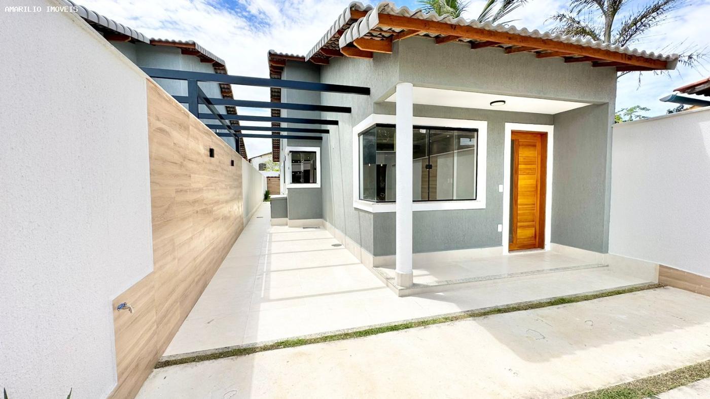 Casa à venda com 3 quartos, 240m² - Foto 1