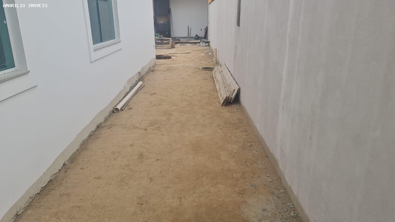 Casa à venda com 3 quartos, 240m² - Foto 15