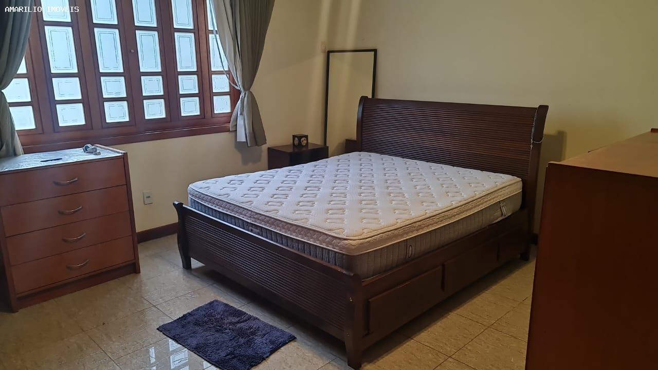 Casa à venda com 3 quartos, 450m² - Foto 10