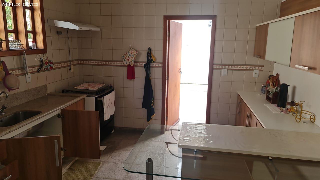 Casa à venda com 3 quartos, 450m² - Foto 15