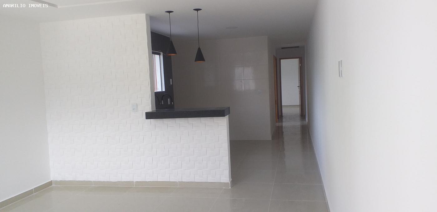 Casa à venda com 2 quartos, 266m² - Foto 4