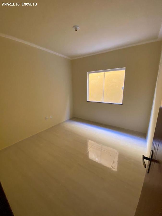 Casa à venda com 3 quartos, 240m² - Foto 5