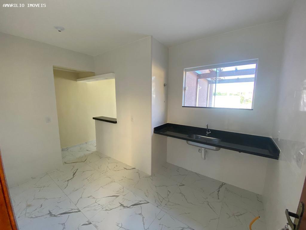 Casa à venda com 3 quartos, 240m² - Foto 4