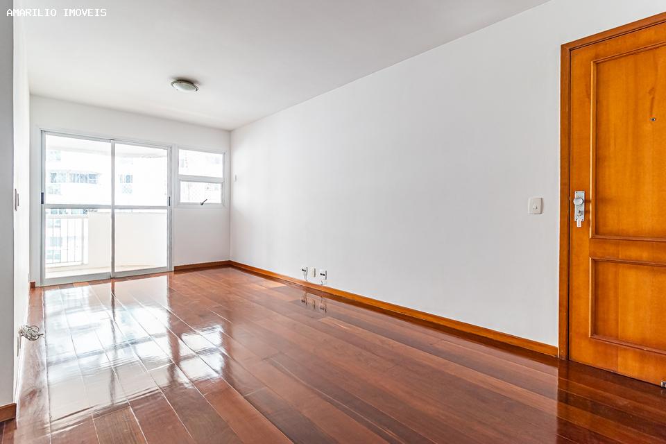 Apartamento à venda com 3 quartos - Foto 3