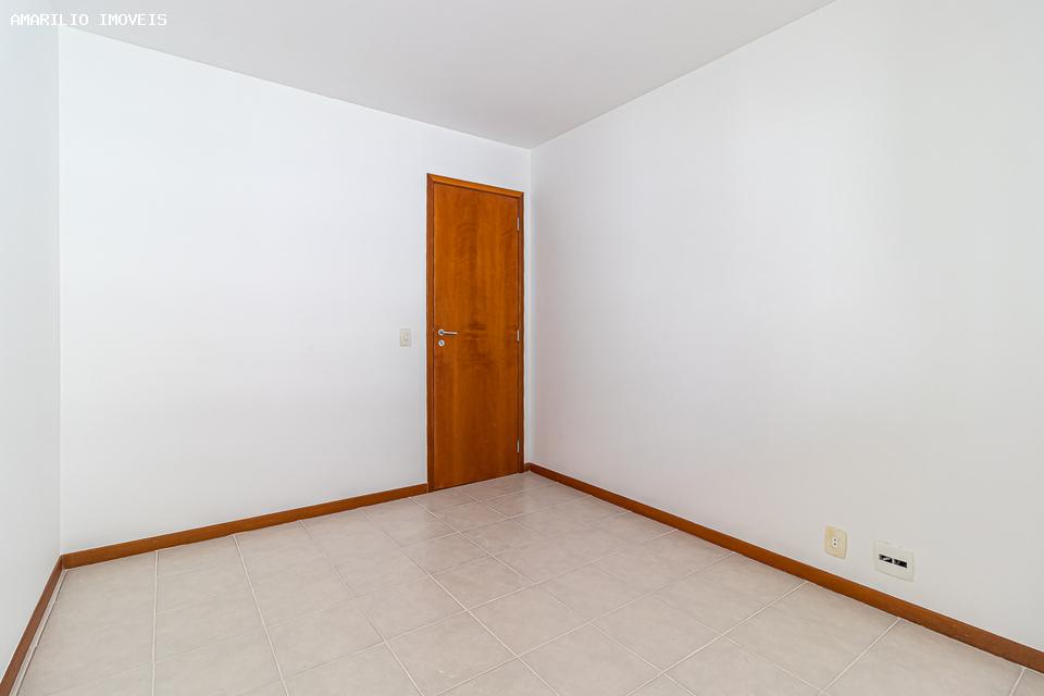 Apartamento à venda com 3 quartos - Foto 10