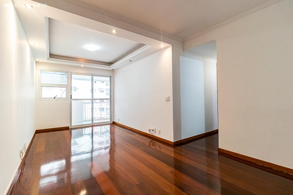 Apartamento à venda com 3 quartos - Foto 2