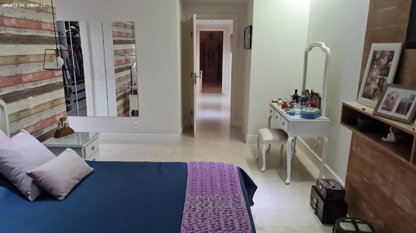 Casa à venda com 3 quartos, 730m² - Foto 14