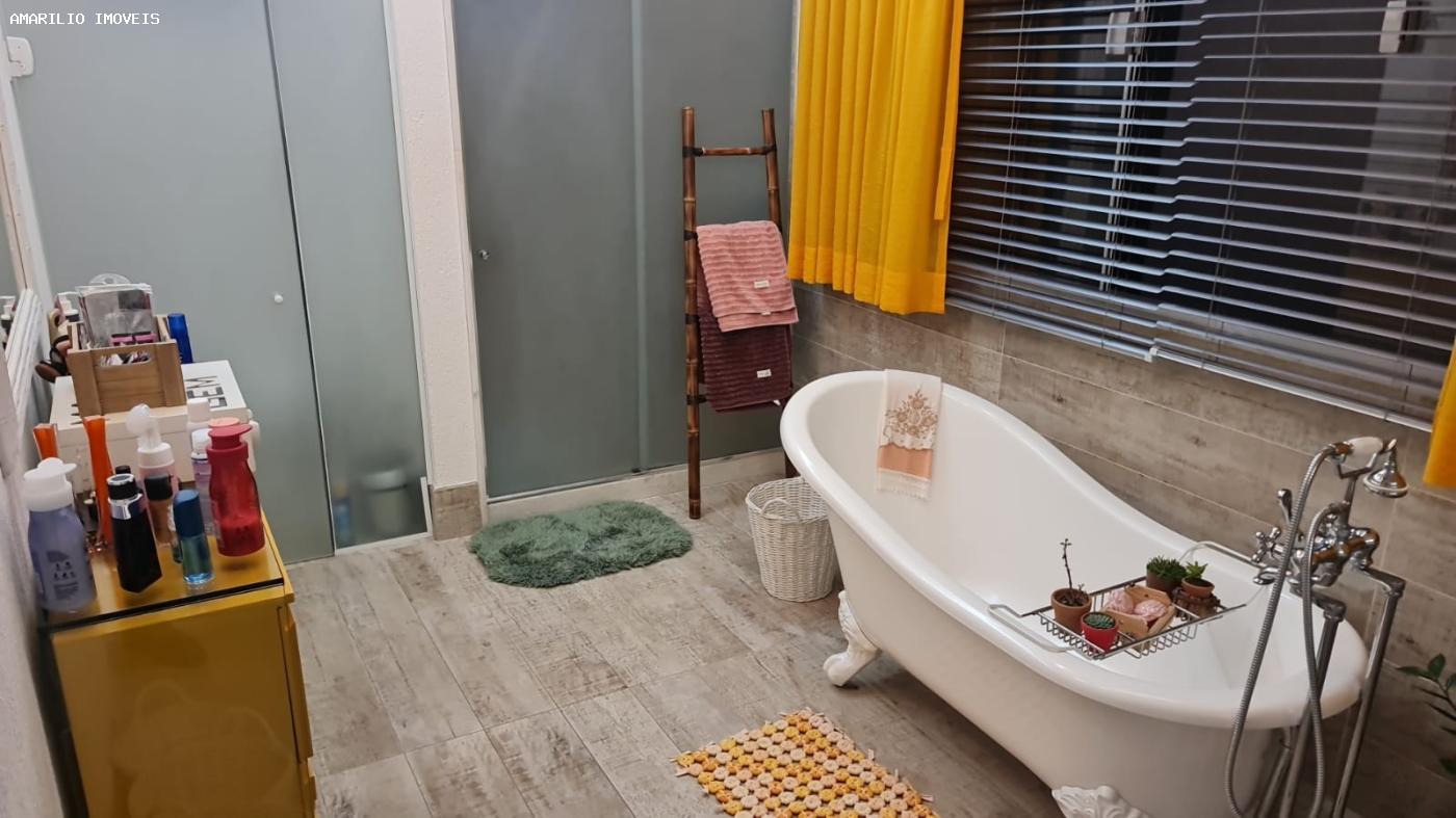 Casa à venda com 3 quartos, 730m² - Foto 17