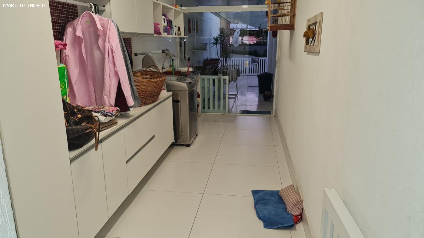 Casa à venda com 3 quartos, 730m² - Foto 35