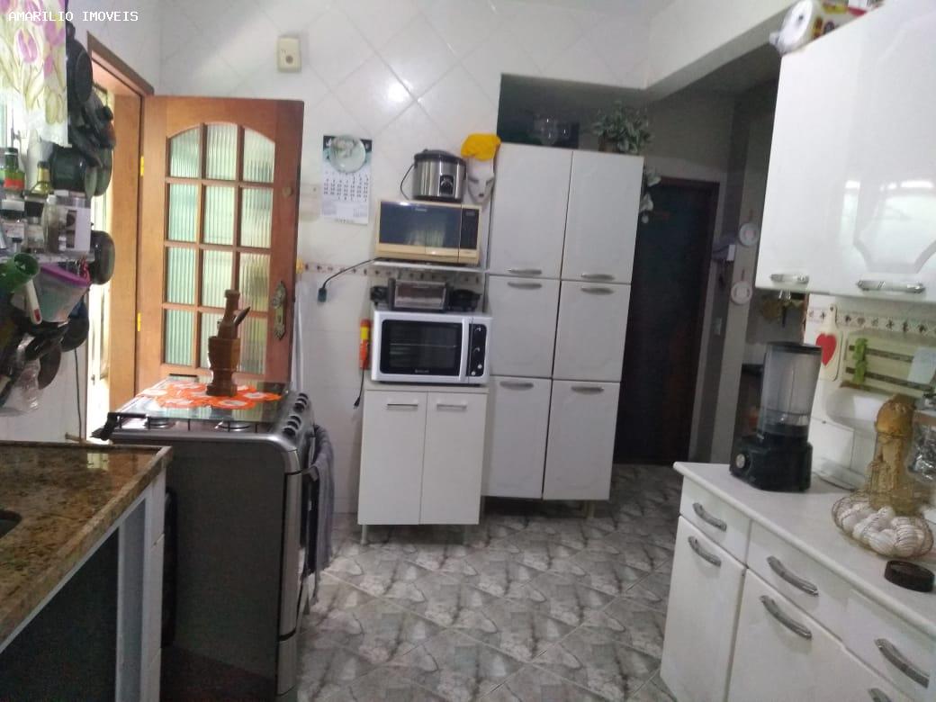 Casa à venda com 5 quartos, 410m² - Foto 8