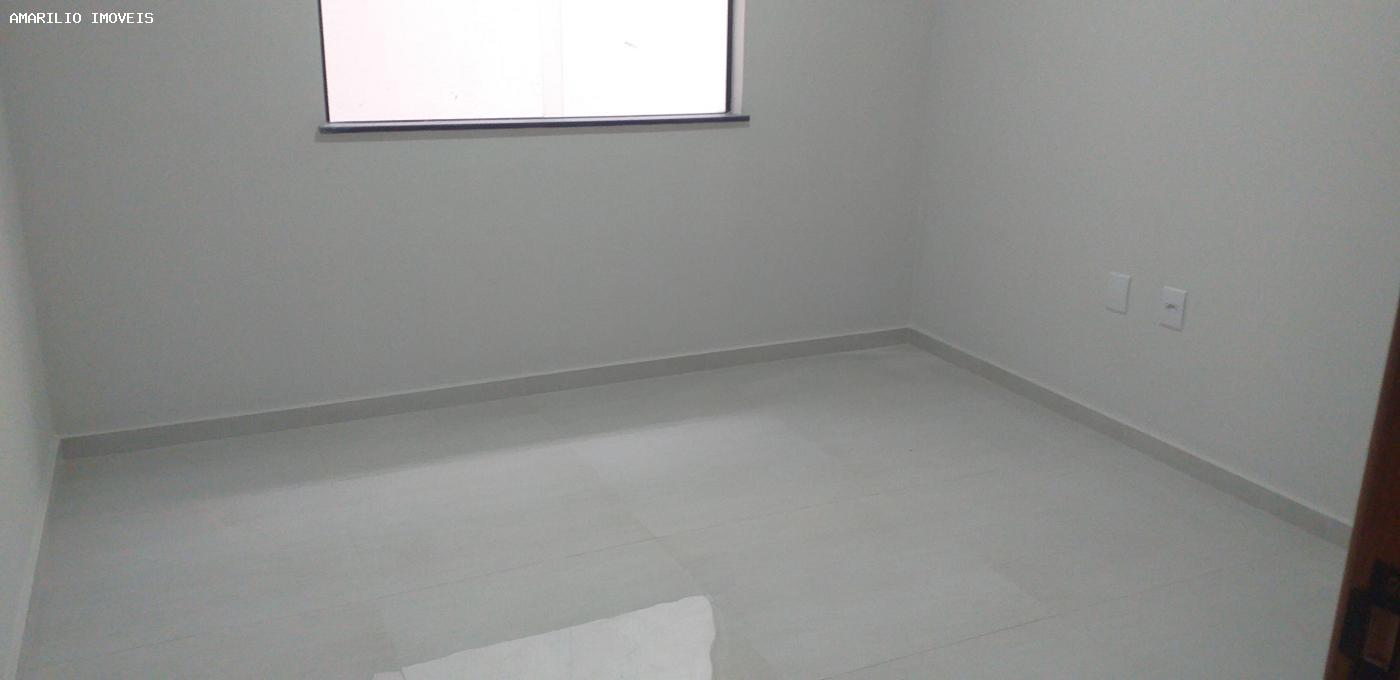 Casa à venda com 3 quartos, 240m² - Foto 11