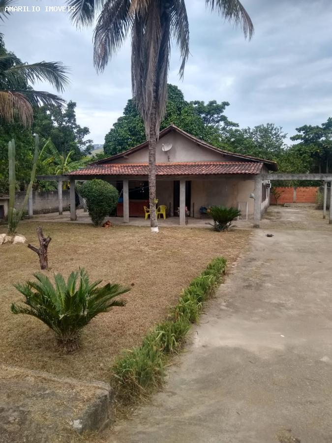 Casa à venda com 3 quartos, 800m² - Foto 1