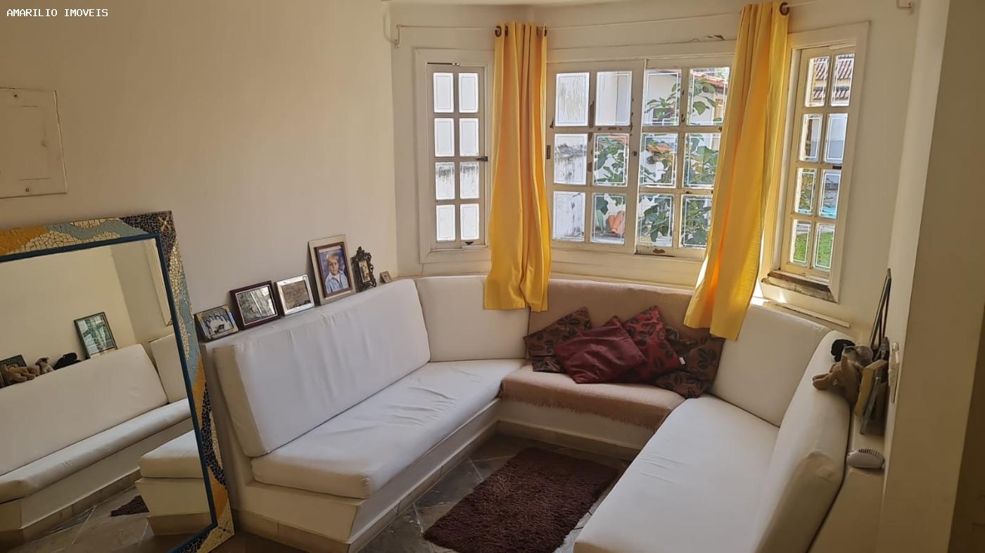 Casa à venda com 3 quartos, 360m² - Foto 4