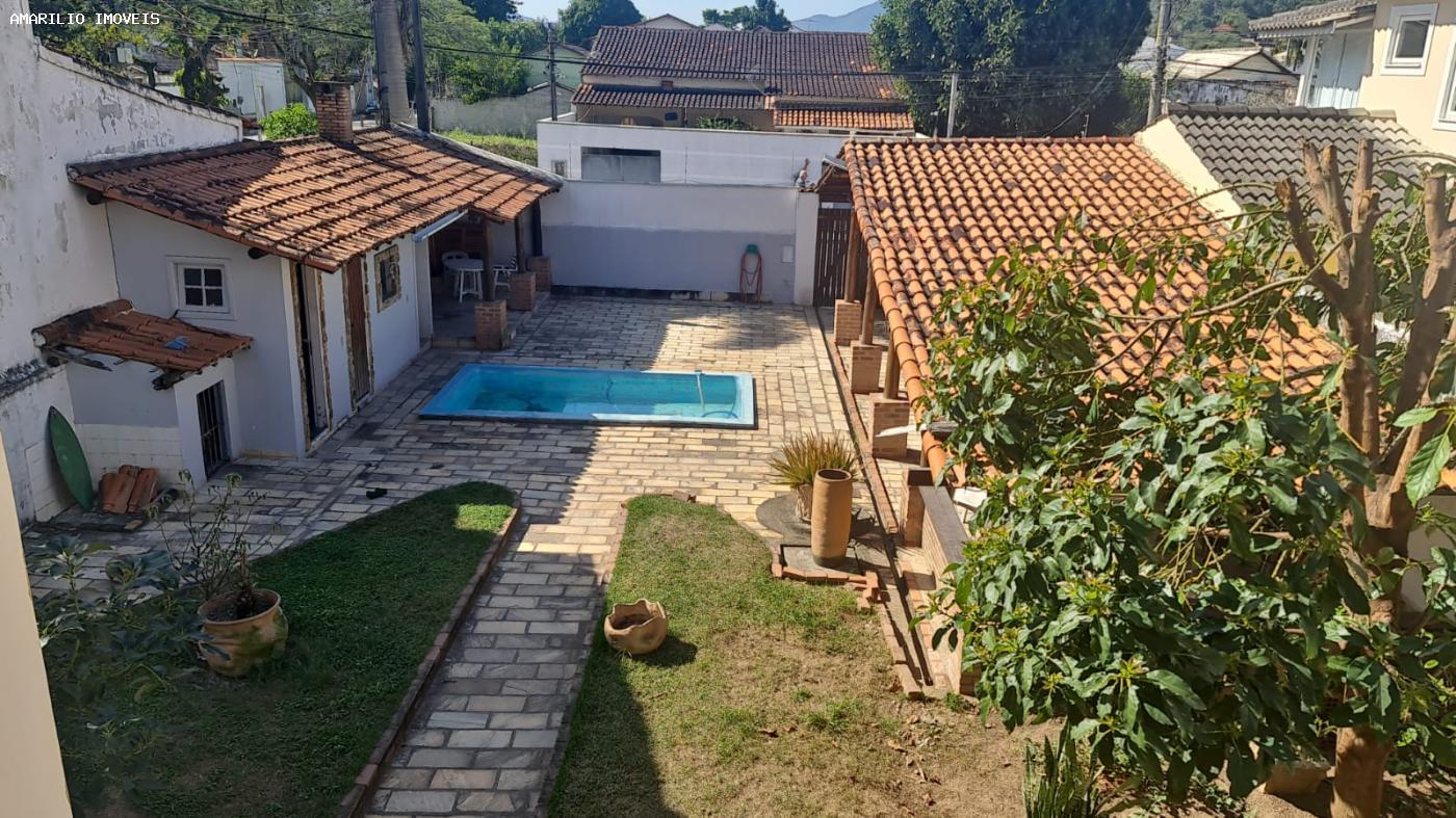 Casa à venda com 3 quartos, 360m² - Foto 22