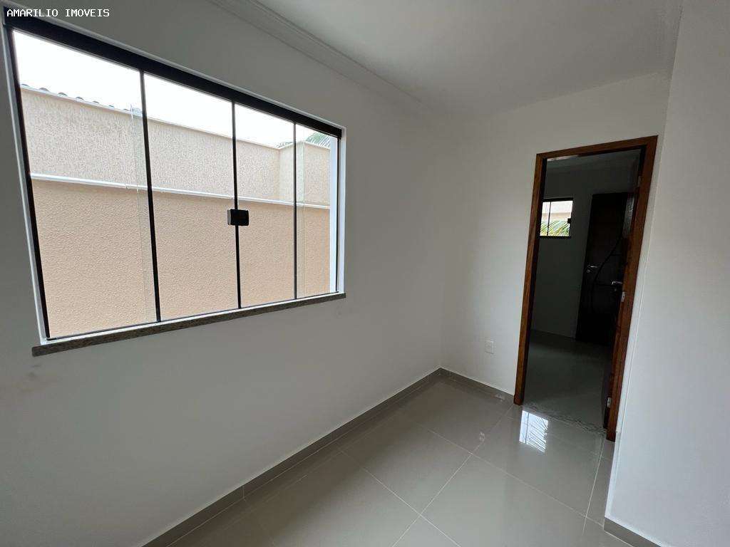 Casa à venda com 3 quartos, 240m² - Foto 7