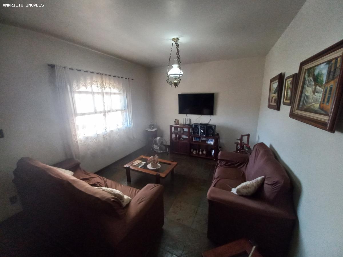 Casa à venda com 3 quartos, 360m² - Foto 5