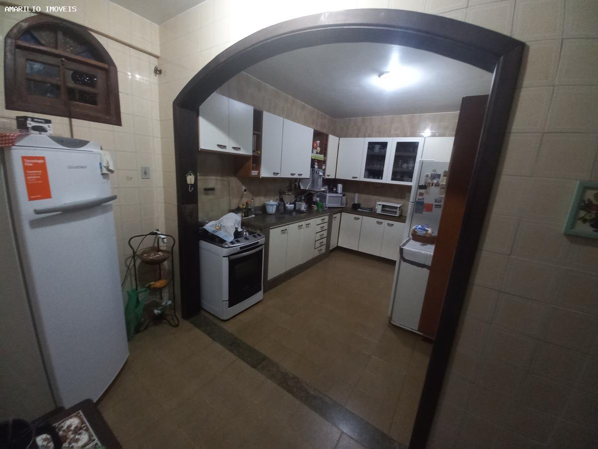 Casa à venda com 3 quartos, 360m² - Foto 20