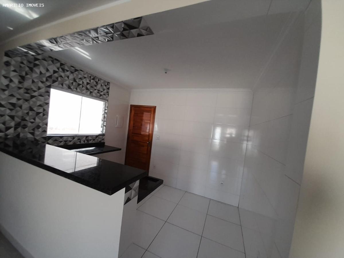 Casa à venda com 2 quartos, 220m² - Foto 5