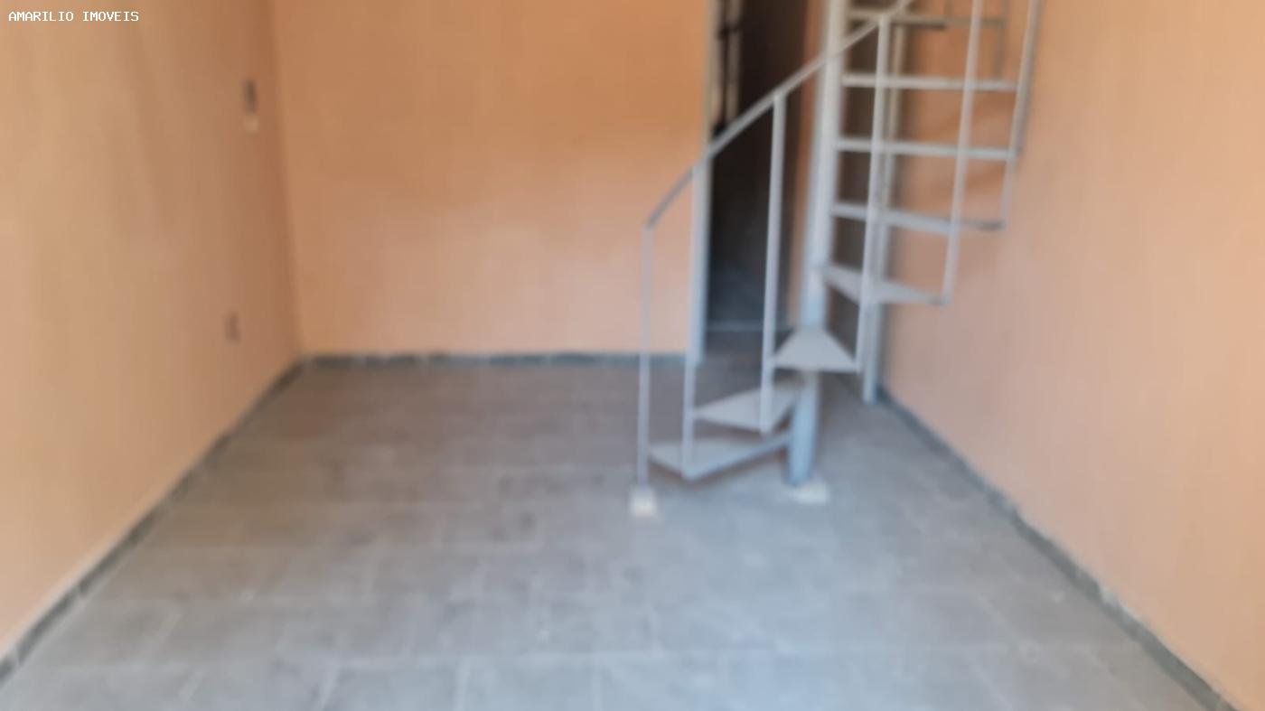 Casa à venda com 2 quartos, 180m² - Foto 30