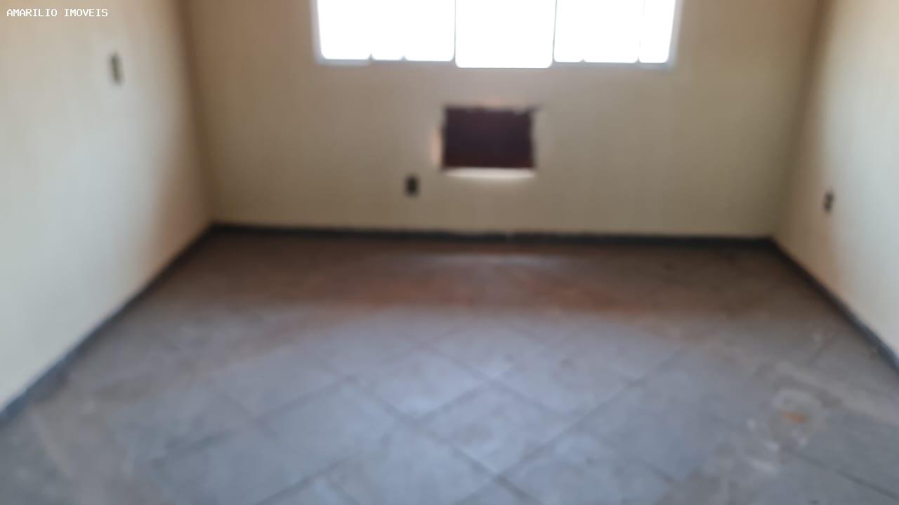 Casa à venda com 2 quartos, 180m² - Foto 38